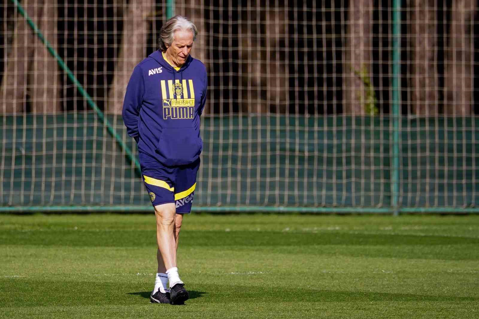 FENERBAHÇE, SPOR TOTO SÜPER LİG’İN 30. HAFTASINDA DEPLASMANDA KARŞILAŞACAĞI MEDİPOL