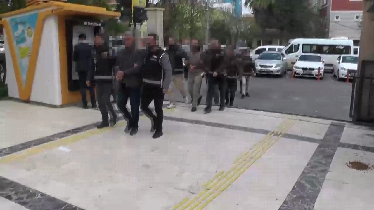 ŞANLIURFA’DA FETÖ'YE YÖNELİK DÜZENLENEN OPERASYONDA GÖZALTINA 6 ZANLIDAN 4’Ü TUTUKLANARAK