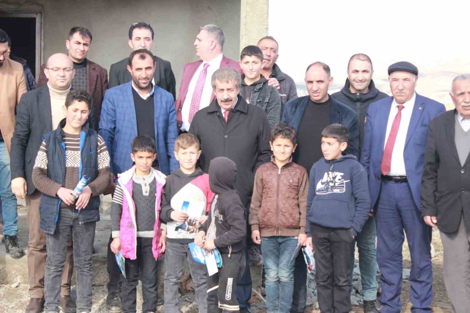 AK PARTİ MERKEZ KARAR YÖNETİM KURULU ÜYESİ VE ERZURUM MİLLETVEKİLİ