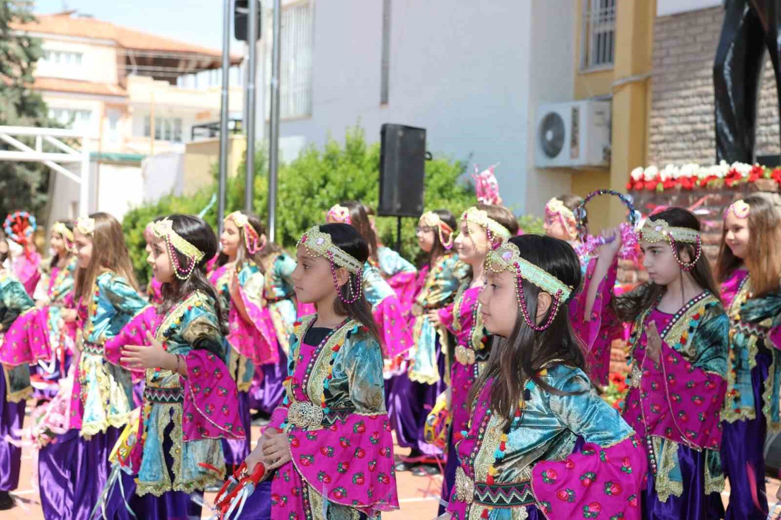 GAZİANTEP KOLEJ VAKFI’NDA BAYRAM COŞKUSU