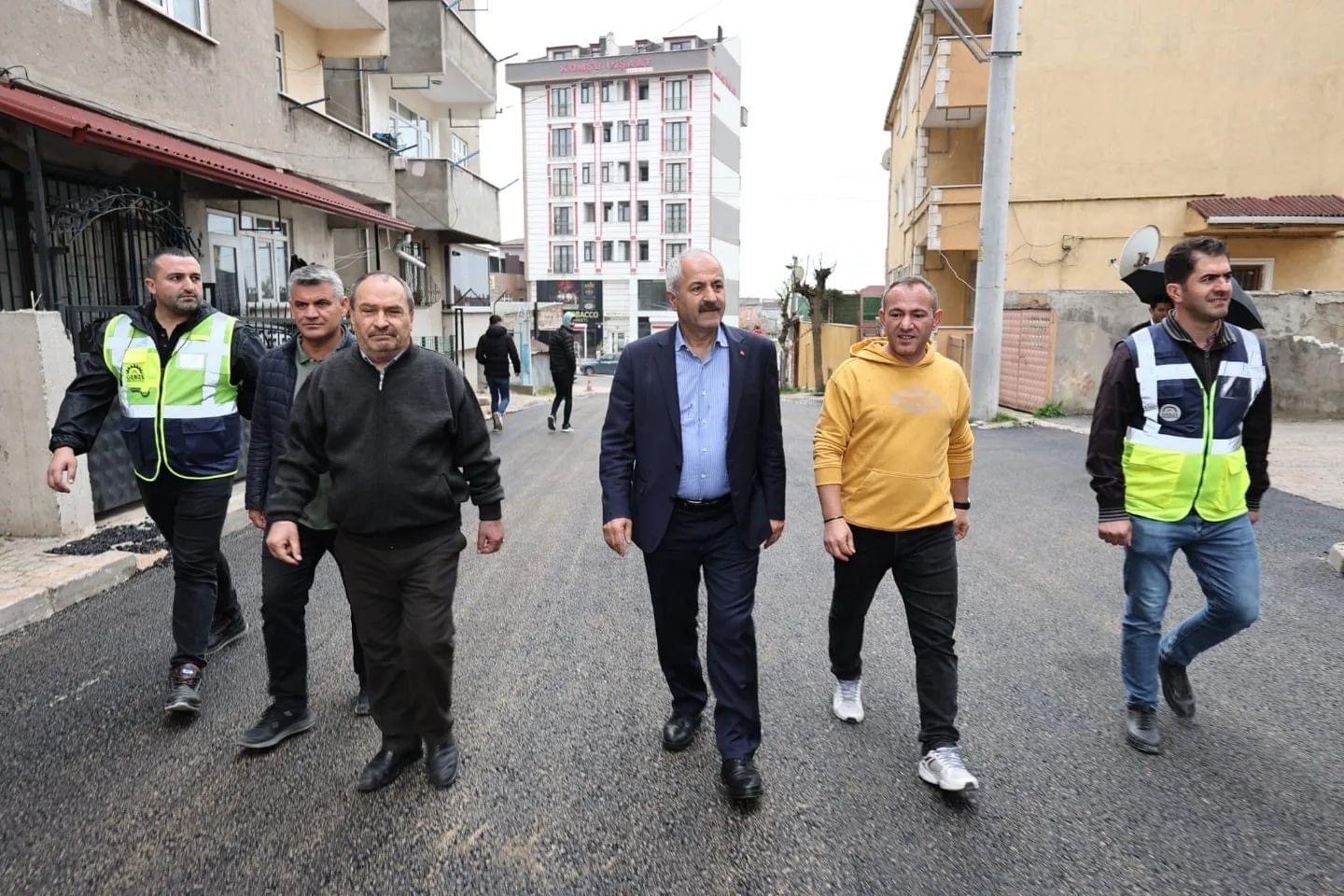KOCAELİ’NİN GEBZE İLÇESİNDE BOZULAN YOLLARIN ASFALT YENİLEME VE BAKIM ÇALIŞMALARI
