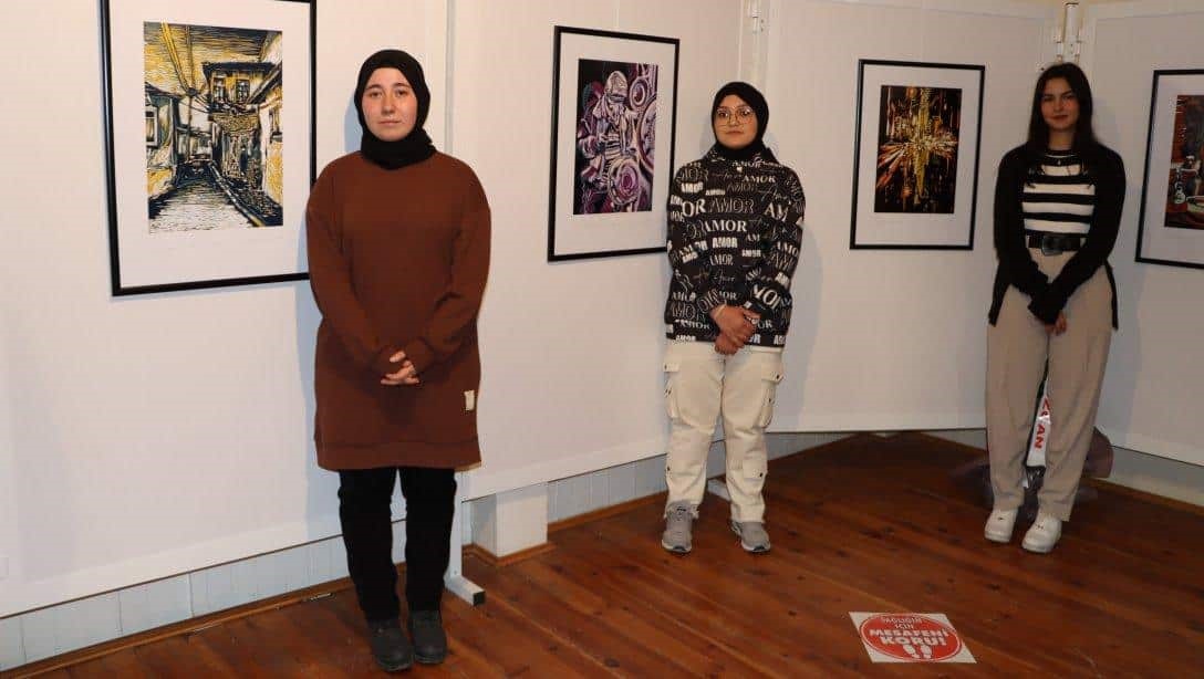 BOLU GÜZEL SANATLAR LİSESİ 12. SINIF ÖĞRENCİLERİNİN ÇİZDİĞİ RESİMLER, ''ÖZGÜN