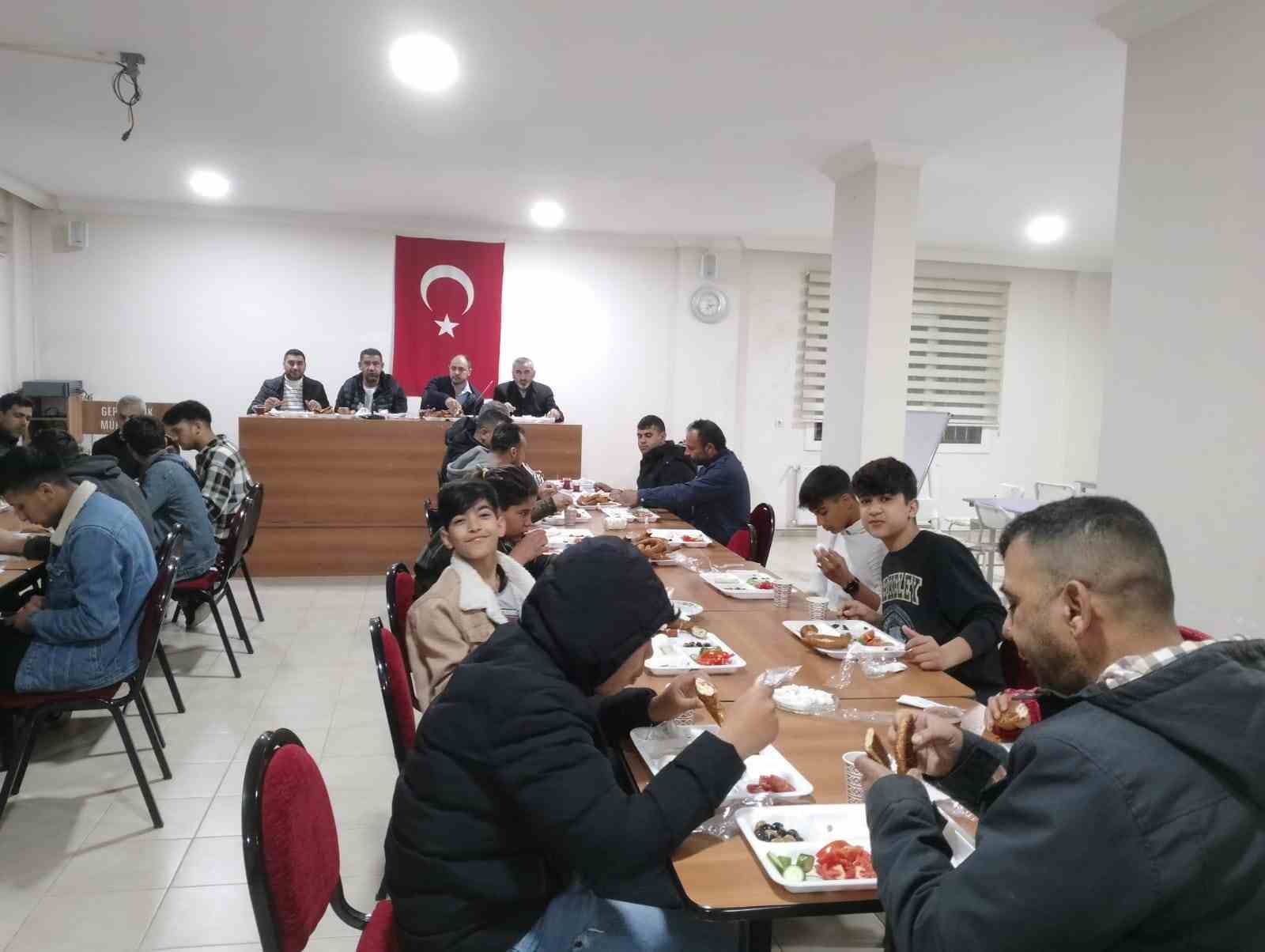 GERMENCİK İLÇE MÜFTÜLÜĞÜ'NE BAĞLI YENİ MAHALLE BİLAL-İ HABEŞ CAMİ MÜEZZİN