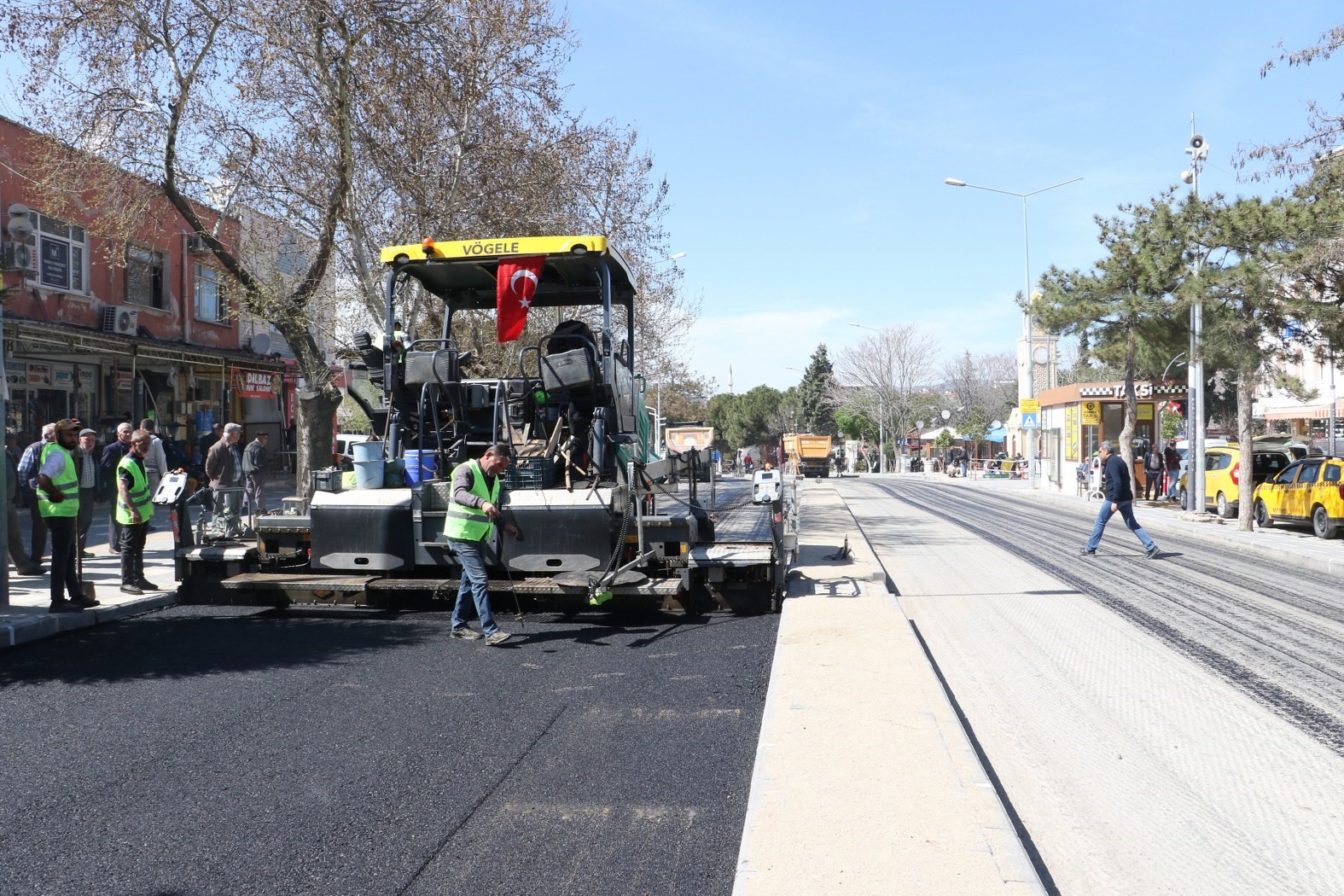 MANİSA BÜYÜKŞEHİR BELEDİYESİ, GÖRDES İLÇE MERKEZİNDE BULUNAN FATİH VE ŞEHİT