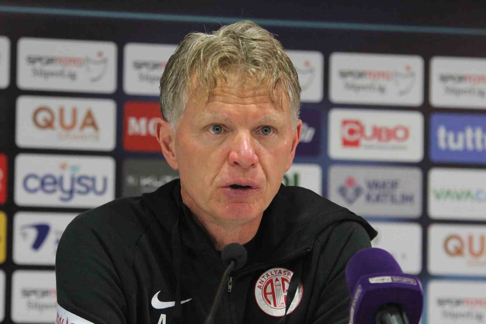 FTA ANTALYASPOR TEKNİK SORUMLUSU ALFONS GROENENDIJK, GÜZEL BİR OYUN VE
