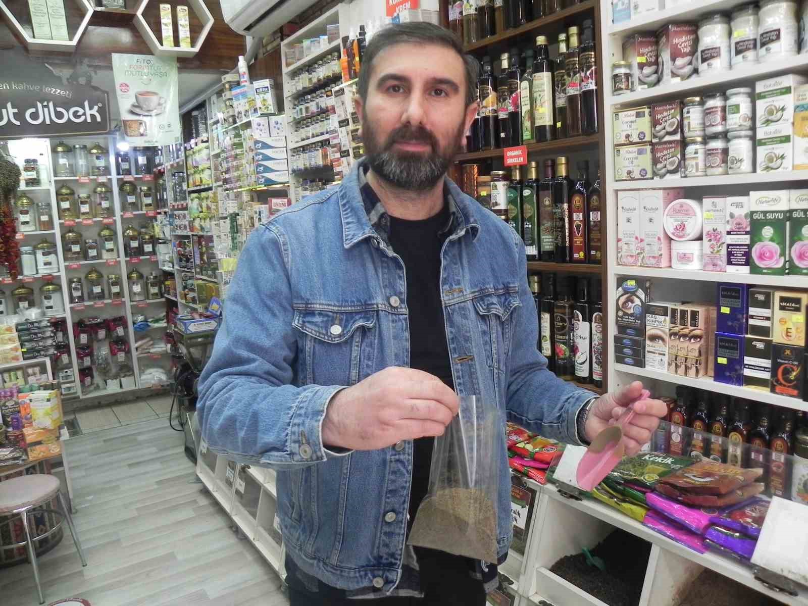 RAMAZAN AYINDA 15 GÜN GERİDE KALIRKEN ESKİŞEHİR’DEKİ AKTAR ESNAFI, VATANDAŞLARIN