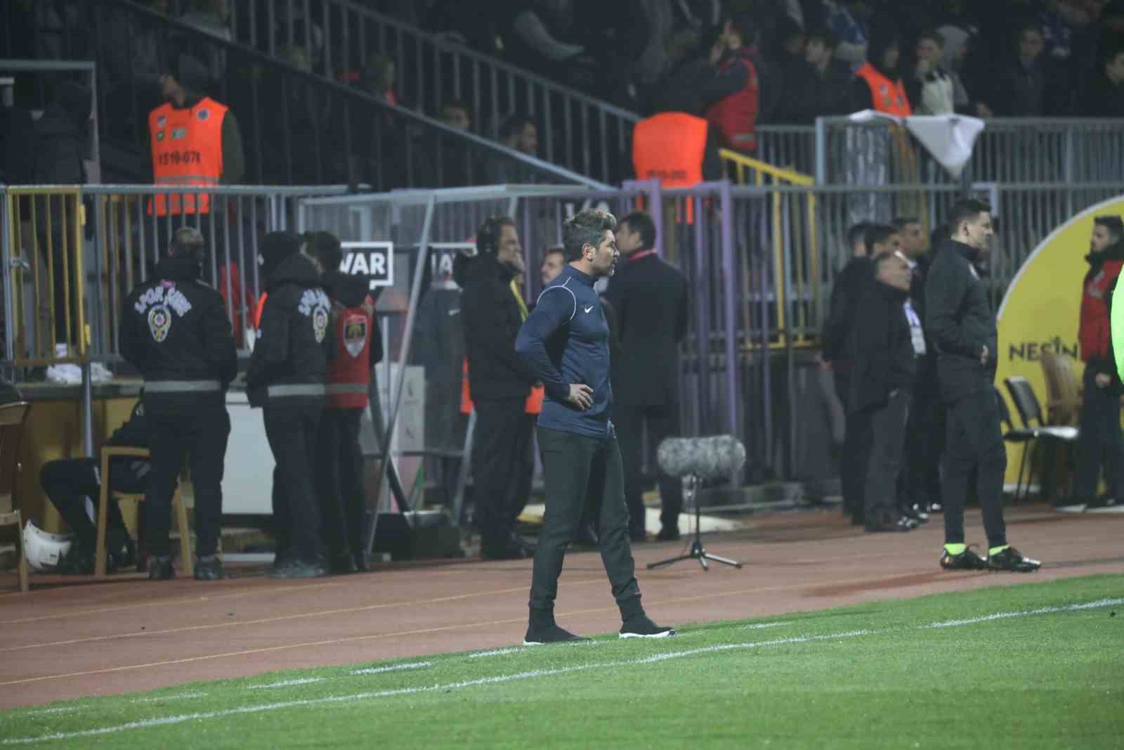 ERZURUMSPOR FK TEKNİK DİREKTÖRÜ HAKAN KUTLU, ÇAYKUR RİZESPOR MAÇININ ARDINDAN