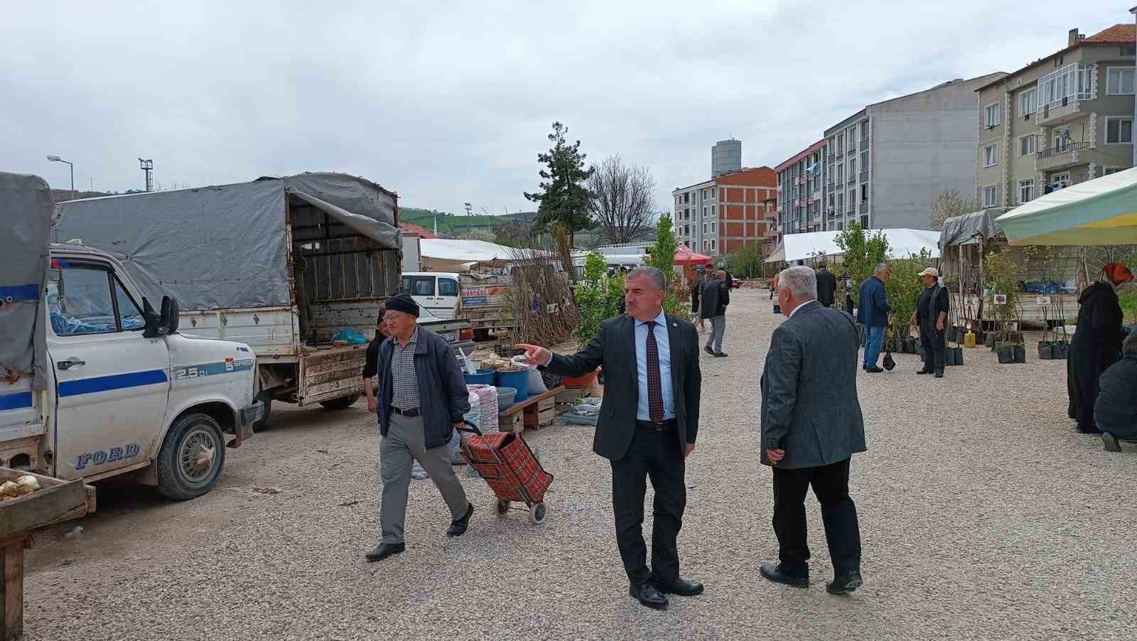 ÖZDEMİR VE DEMİR, YÖRESEL ÜRÜN VE KAPALI PAZARYERİ İNŞA EDİLECEK