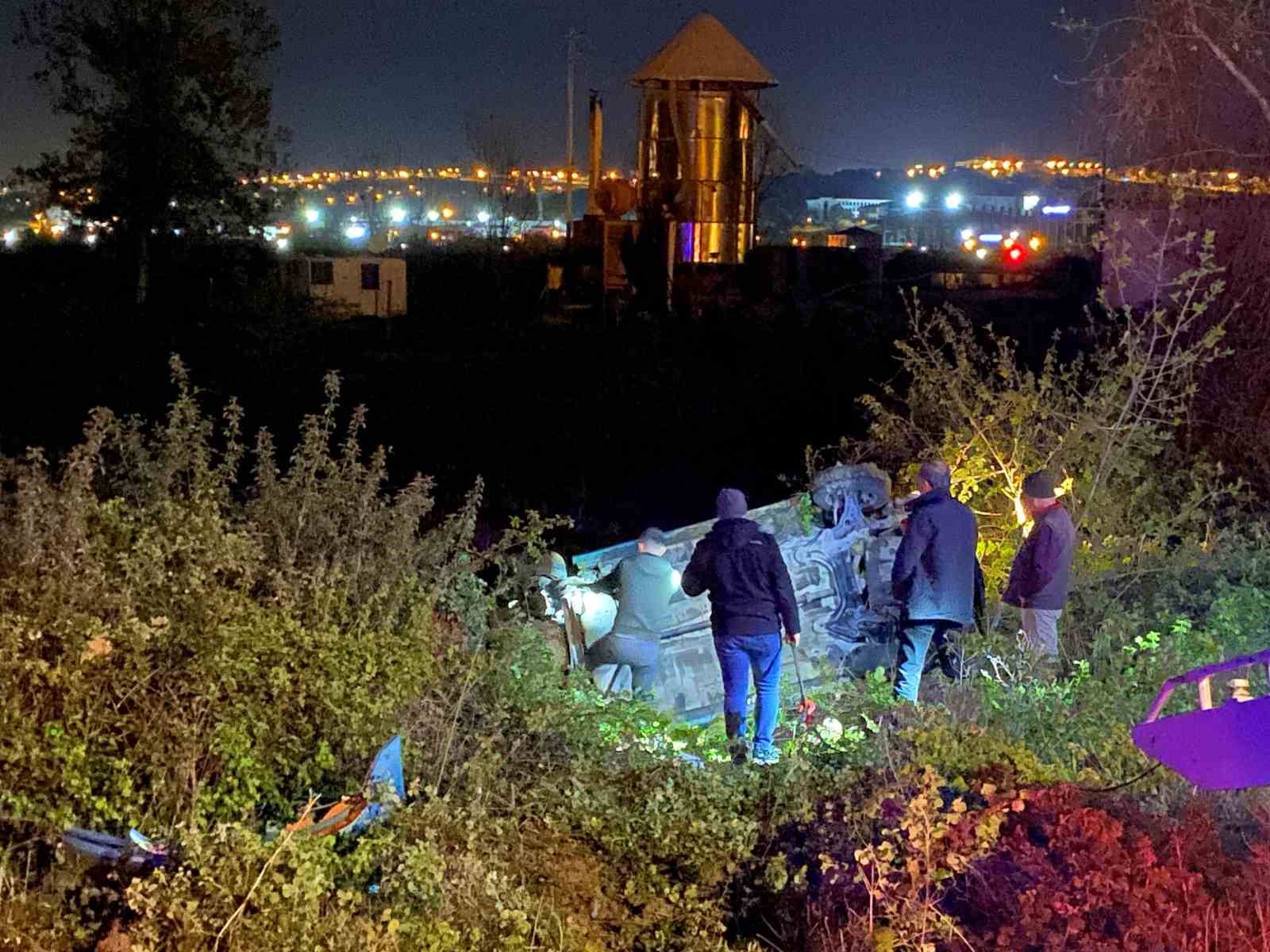 SİNOP’TA SEYİR HALİNDEYKEN ÖNÜNE ÇIKAN HAYVANA ÇARPMAMAK İÇİN FREN YAPAN