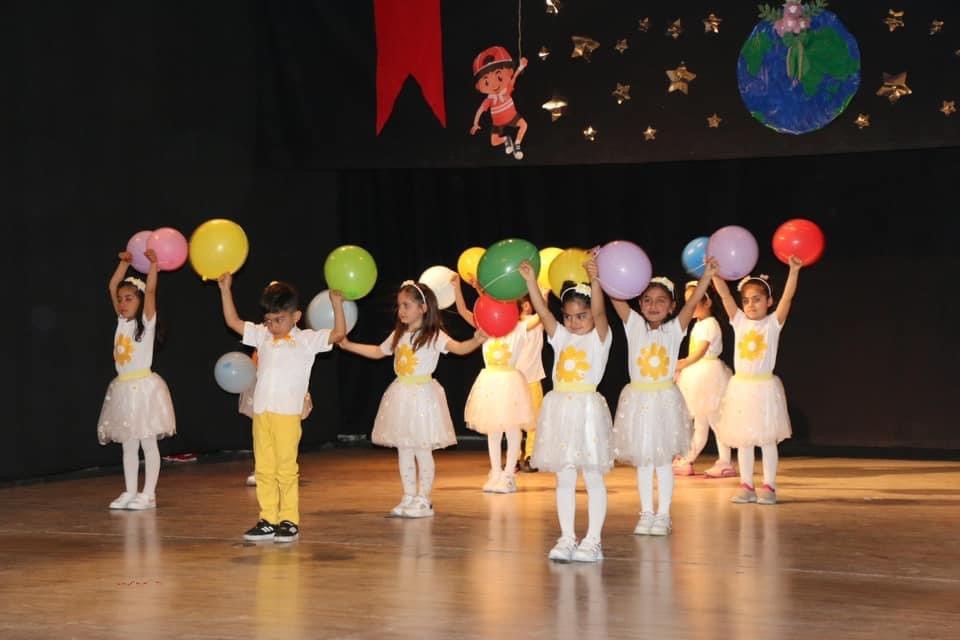 BİTLİS’İN HİZAN İLÇESİNDE 23 NİSAN ULUSAL EGEMENLİK VE ÇOCUK BAYRAMI