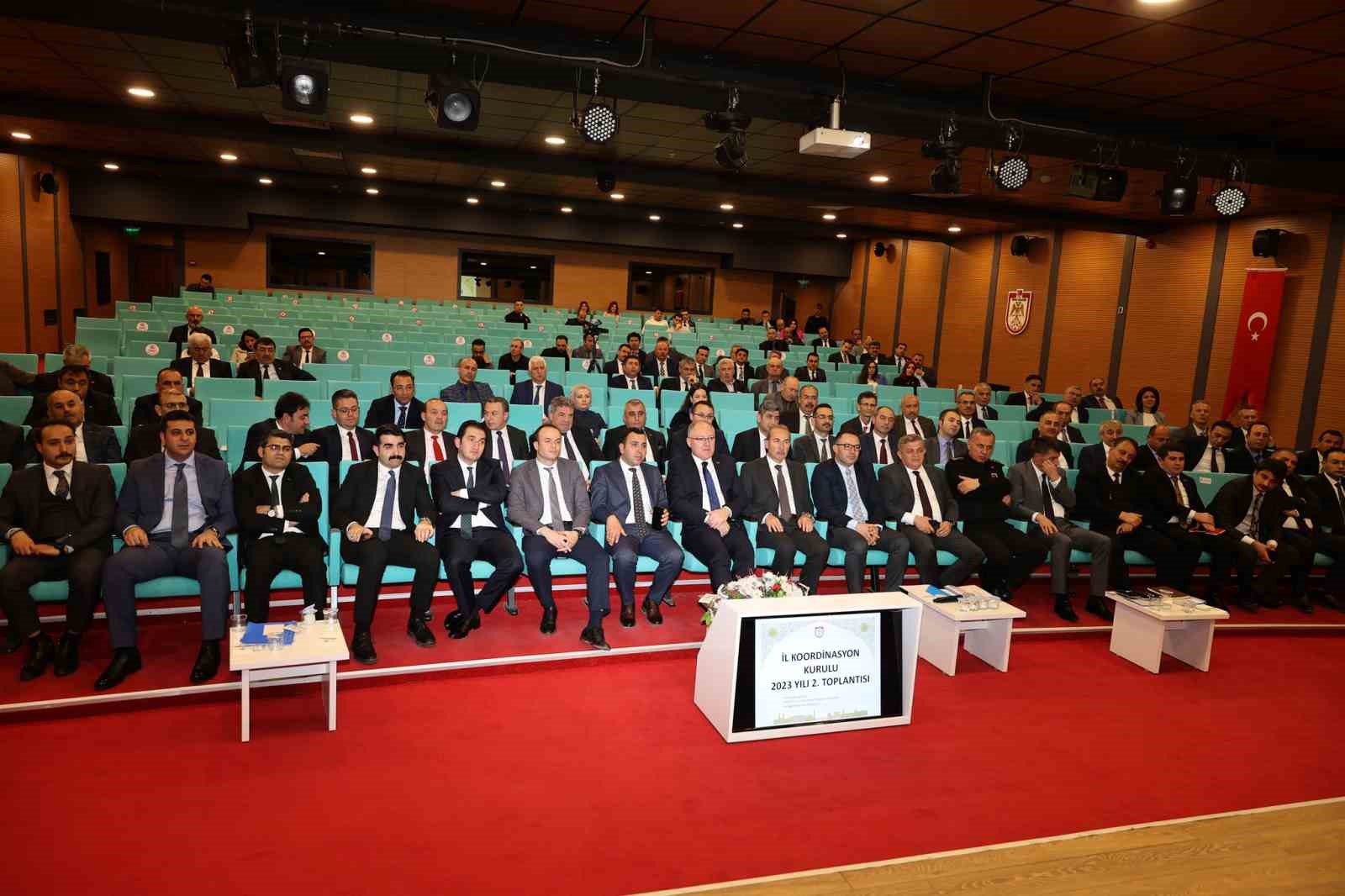 HIZLI TREN YATIRIMLARI TETİKLEYECEK