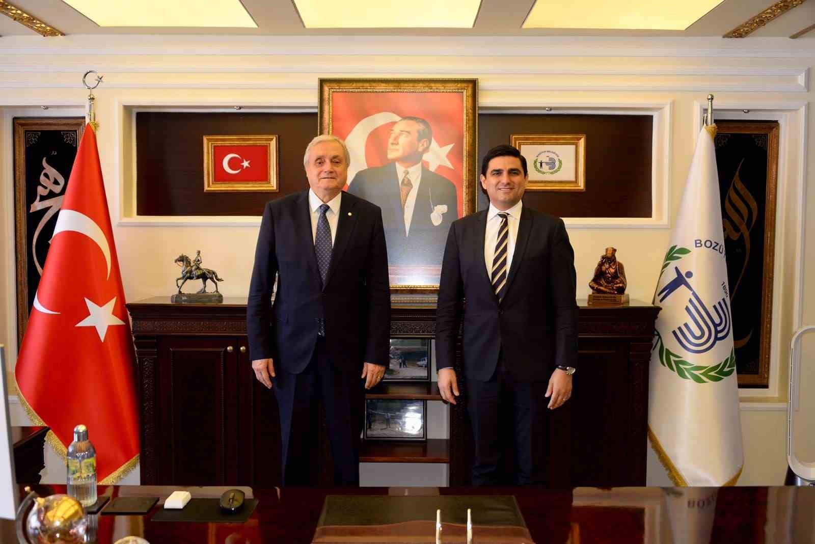 İBB MAHALLİ İDARELER KOORDİNATÖRÜ’NDEN BOZÜYÜK ZİYARETİ