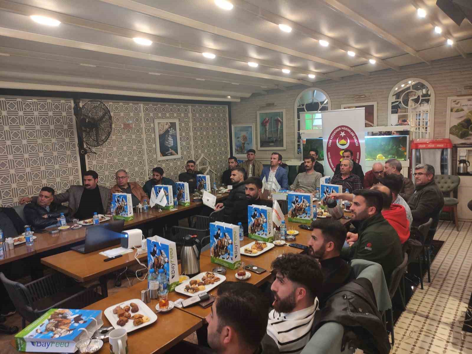 IĞDIR’DA "HAYVAN BESLEME VE BESLENME HASTALIKLARI" ELE ALINDI(KARS-İHA)