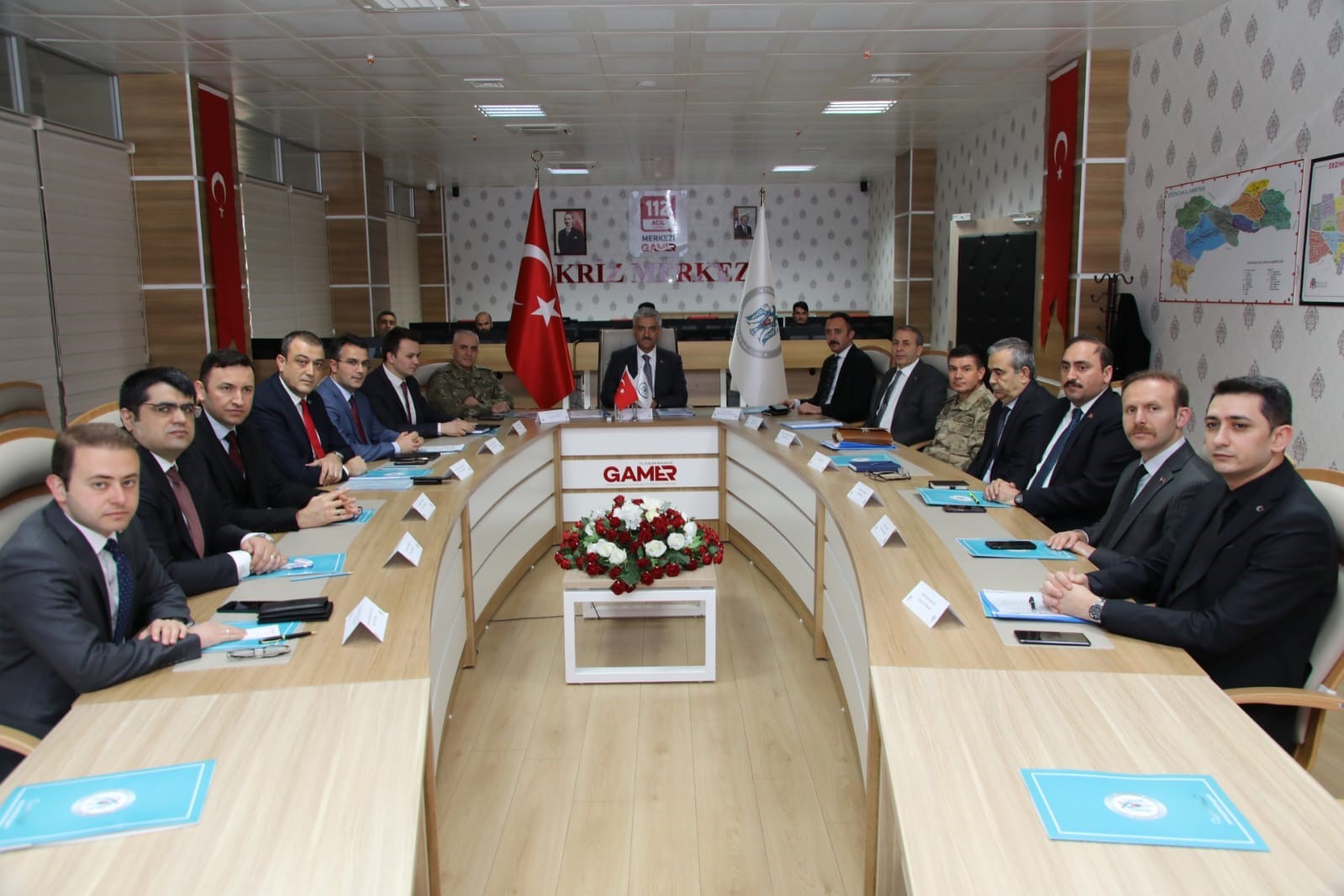 ERZİNCAN’DA İL GÜVENLİK VE ASAYİŞ KOORDİNASYON TOPLANTISI İLE KAYMAKAMLAR TOPLANTISI