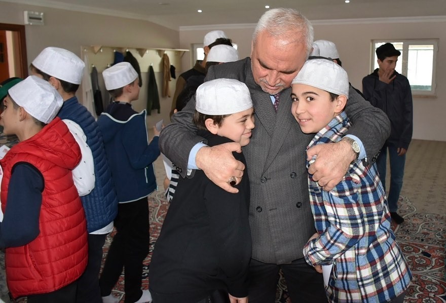 İL MÜFTÜSÜ ERHUN VE MÜFTÜ YARDIMCISI AYSEL HACIÖMEROĞLU, BİLECİK OSMANLI