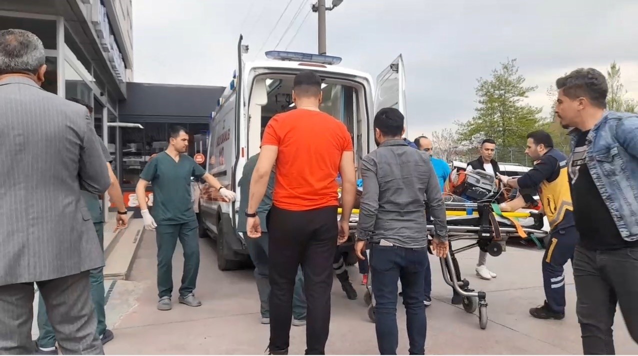 ZONGULDAK’IN EREĞLİ İLÇESİNDE;İNŞAATTAN DÜŞMESİ SONUCU AĞIR YARALANAN İŞÇİ, KALDIRILDIĞI HASTANEYE