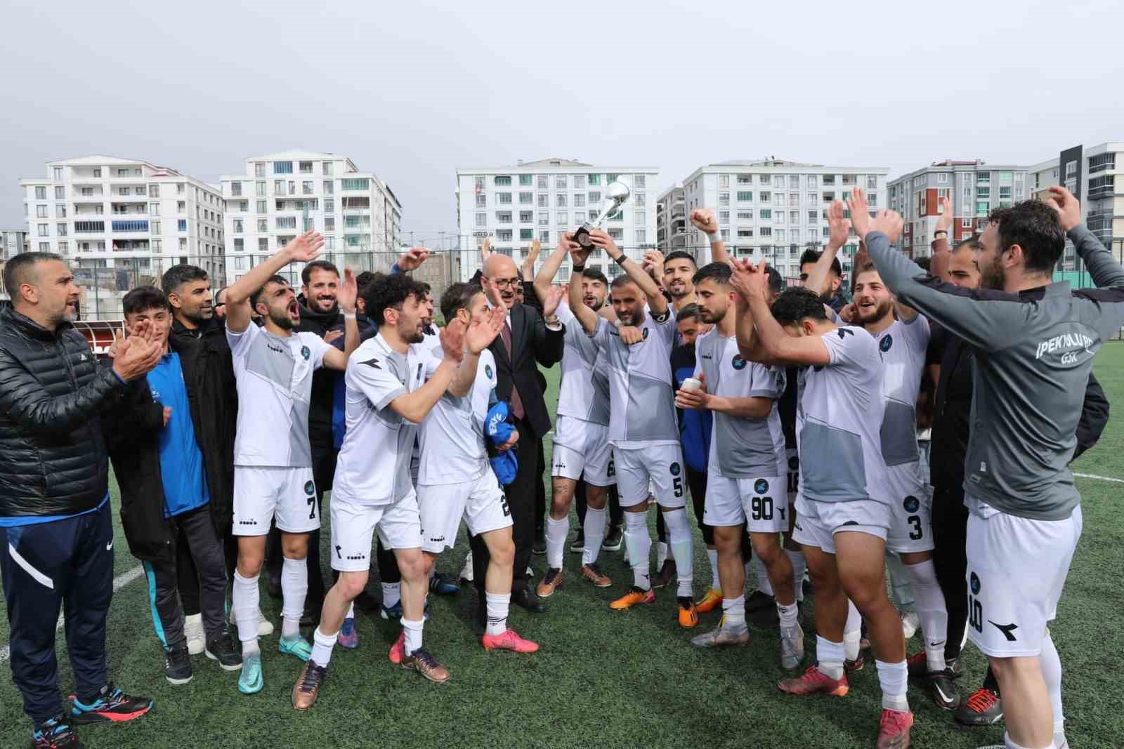İPEKYOLU BELEDİYESİ GENÇLİK VE SPOR KULÜBÜ, VAN 1. AMATÖR B