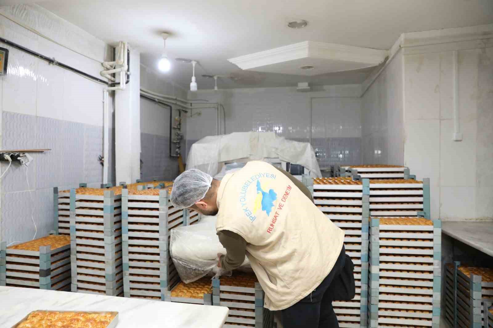 VAN’IN İPEKYOLU BELEDİYESİ, YAKLAŞAN RAMAZAN BAYRAMI ÖNCESİNDE GIDA İŞLETMELERİNE YÖNELİK