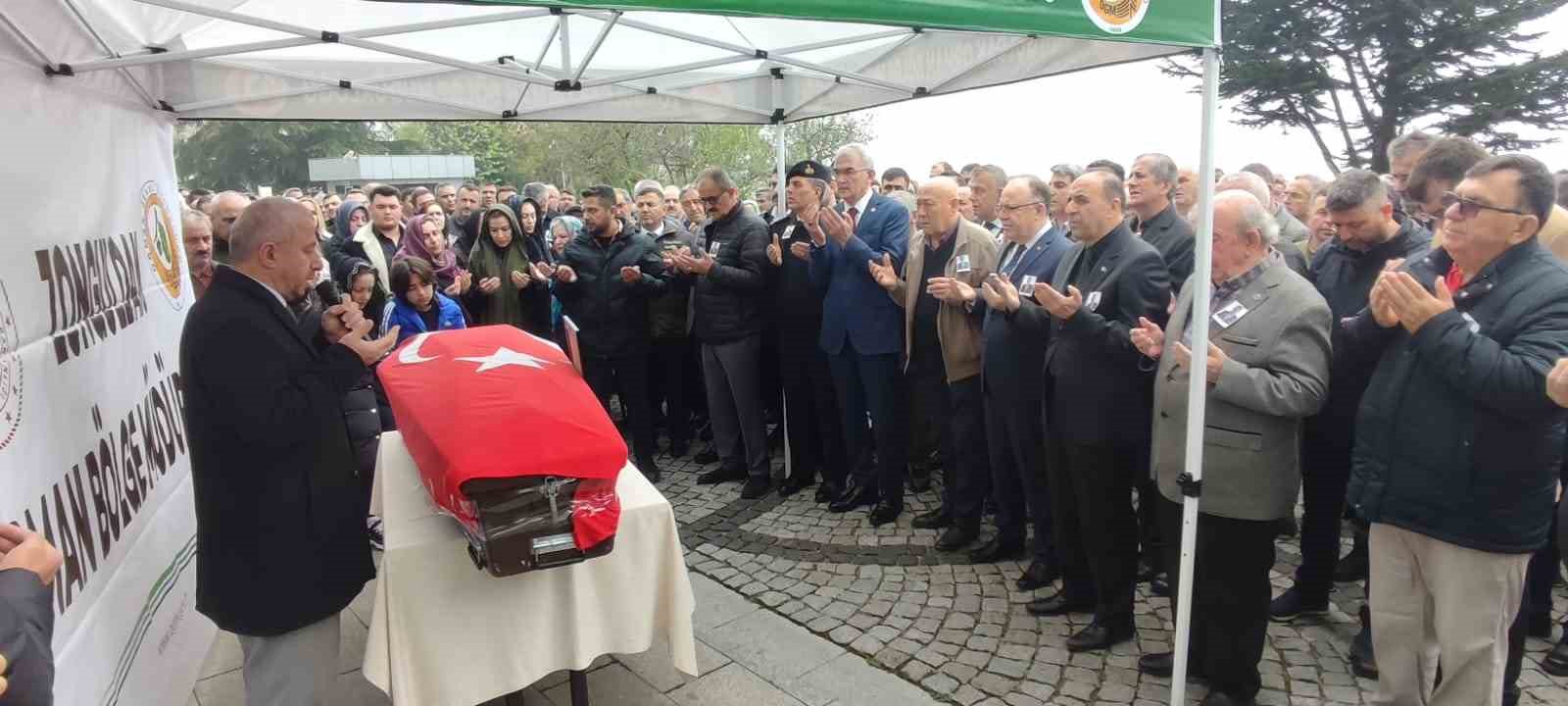 ZONGULDAK’TA KANSER HASTALIĞI NEDENİYLE HAYATINI KAYBEDEN ZONGULDAK ORMAN İŞLETME MÜDÜRÜ