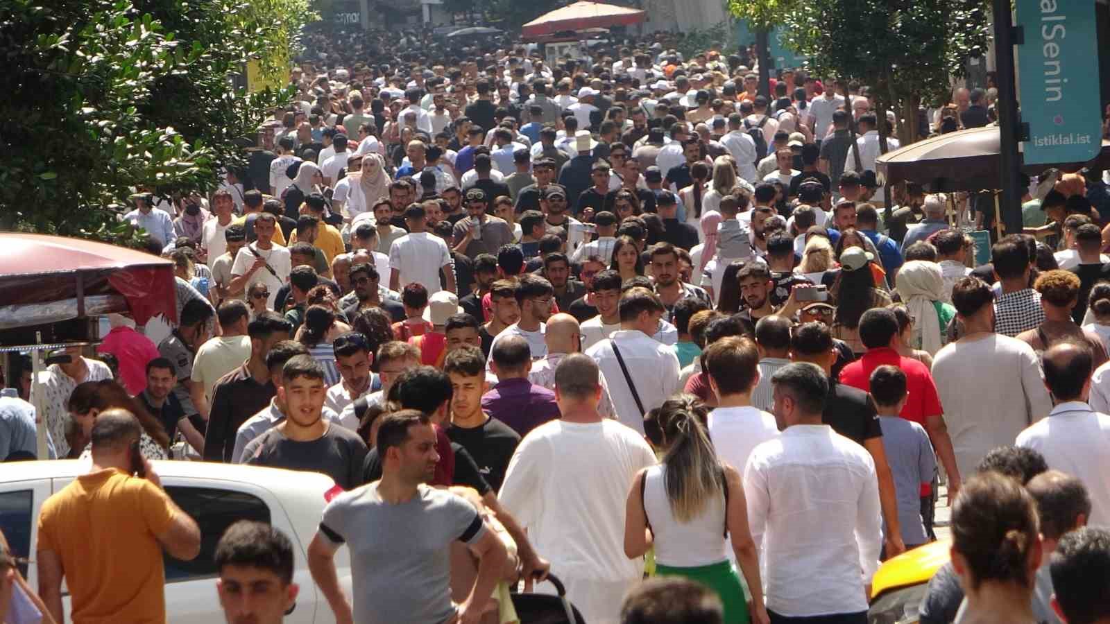 İŞSİZLİK ORANI YÜZDE 10 OLDU