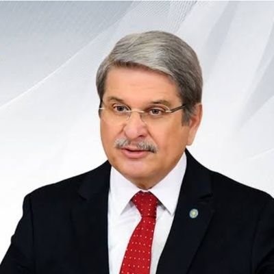 İYİ PARTİ'Lİ ÇIRAY, ADAYLIKTAN FERAGAT ETTİ.