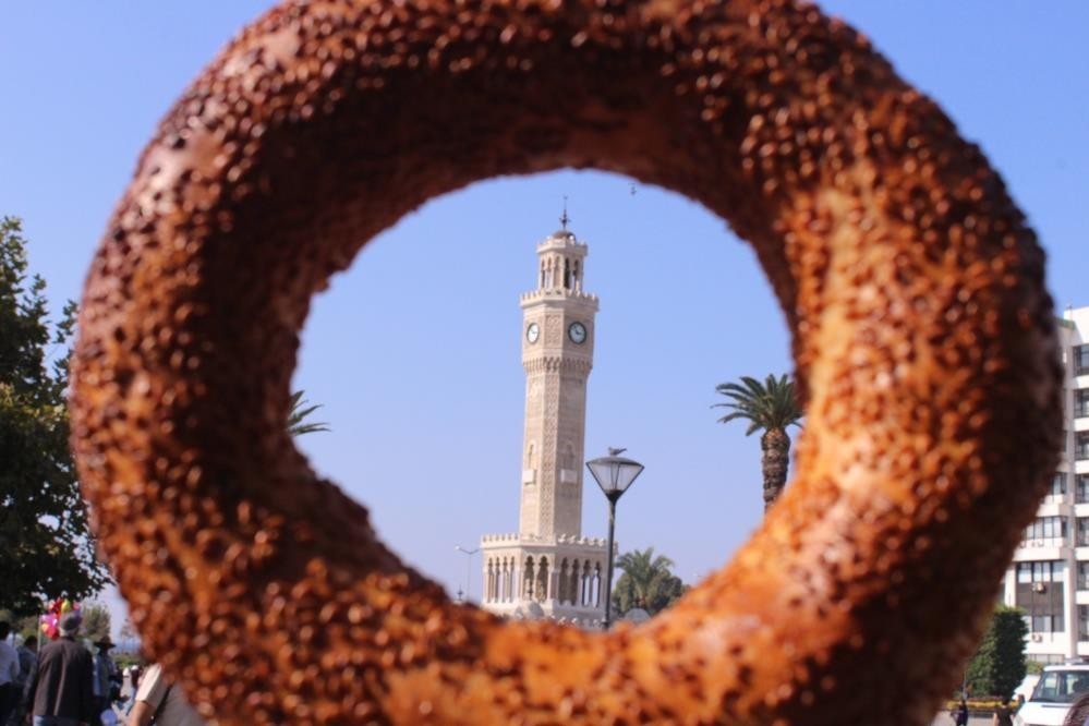 İZMİR'DE 5 LİRAYA SATILAN MEŞHUR İZMİR GEVREĞİ VE BOYOZU, 7