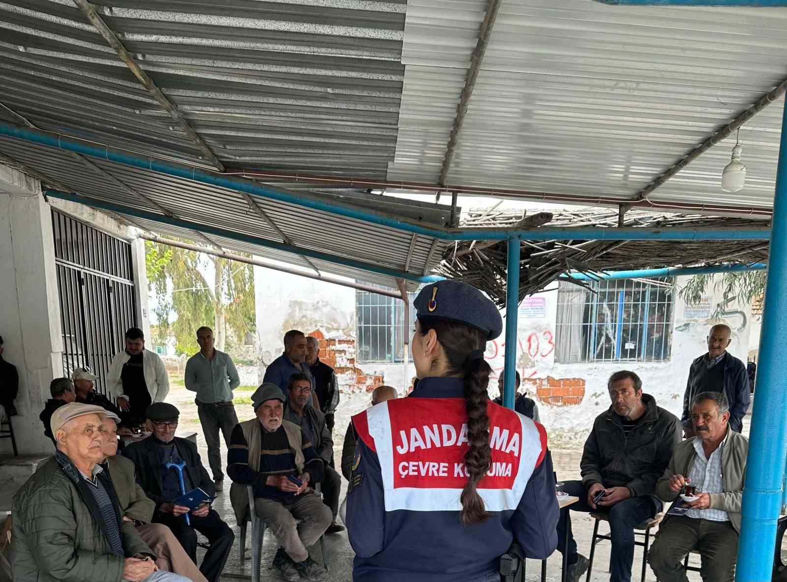 JANDARMA ORMAN YANGINLARINA KARŞI BİLGİLENDİRDİ