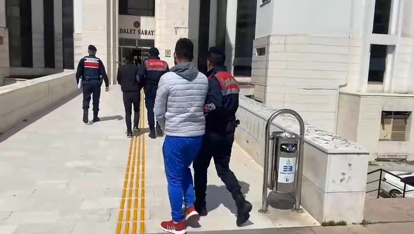 EDİNİLEN BİLGİYE GÖRE, BALIKESİR İL JANDARMA KOMUTANLIĞINA BAĞLI EKİPLER İLE