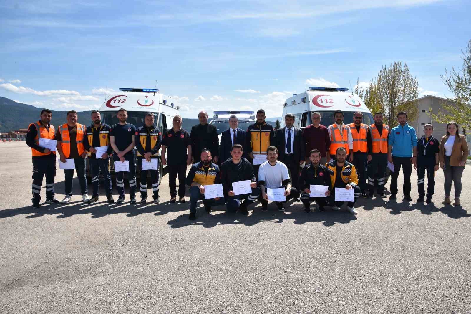 KARABÜK’TE İLK KEZ “AMBULANS SÜRÜŞ TEKNİKLERİ EĞİTİMİ" VERİLDİ.