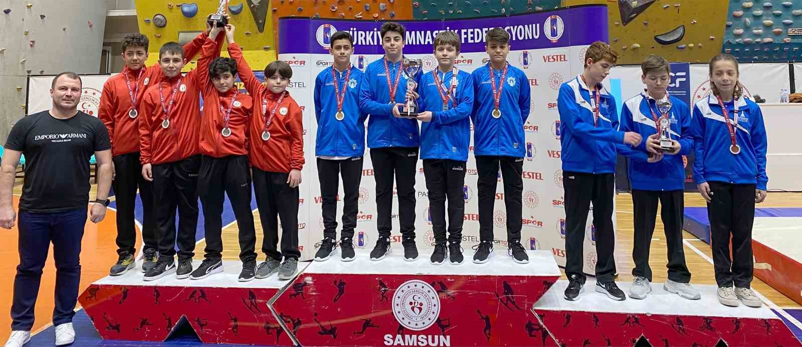 KONYA’NIN MERKEZ KARATAY İLÇE BELEDİYESİ SPOR KULÜBÜ TRAMPOLİN CİMNASTİK TAKIMI,
