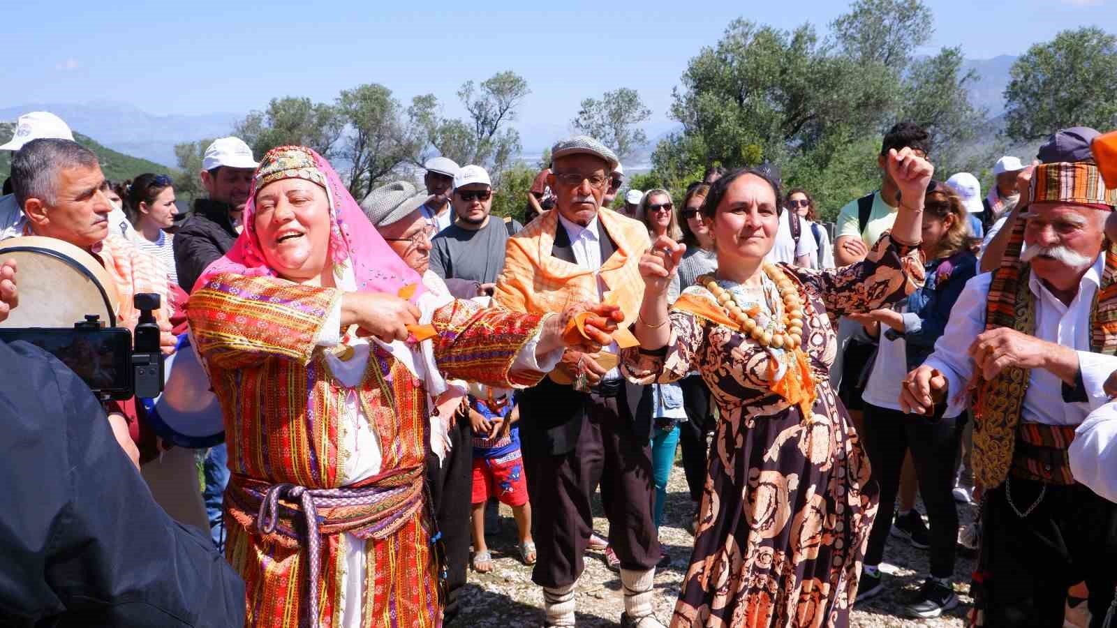 ANTALYA'NIN KAŞ İLÇESİNDE GELENEKSEL LİKYA SU YOLU YÜRÜYÜŞÜ VE PATARA