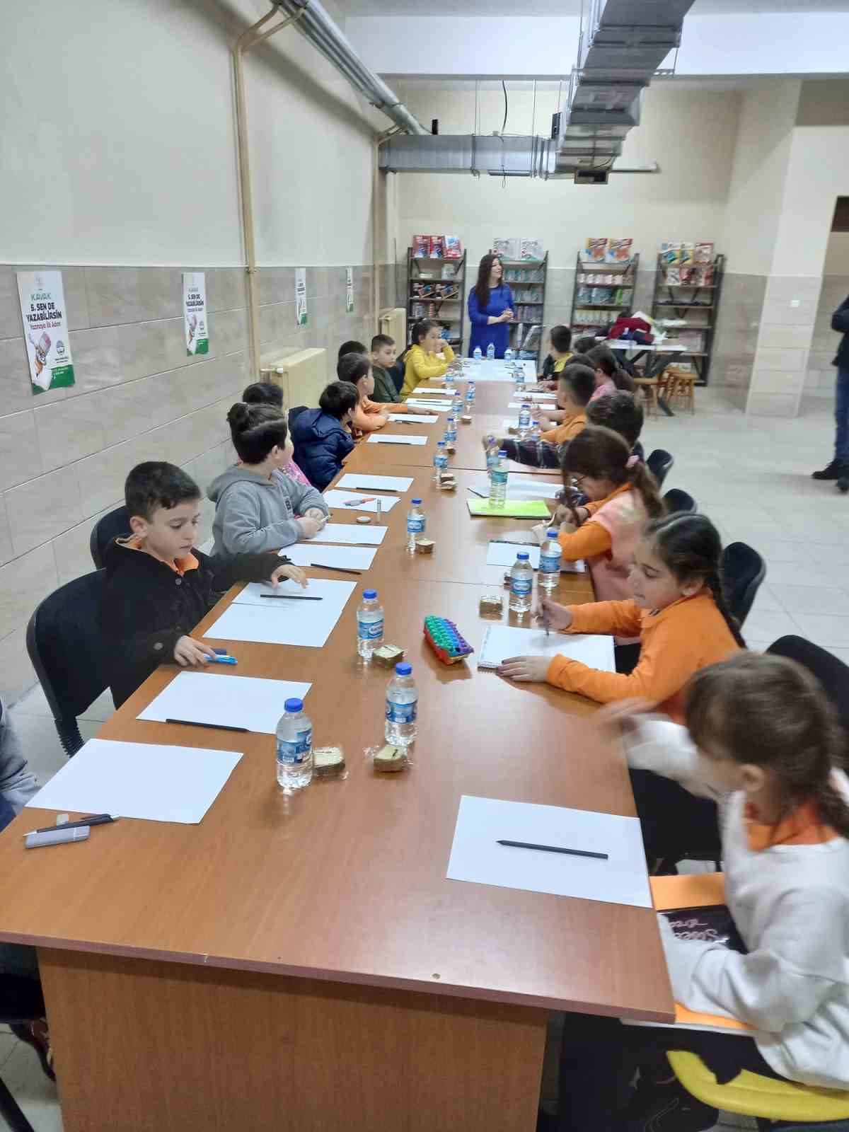 KAVAK'TA SENDE YAZABİLİRSİN PROJESİ