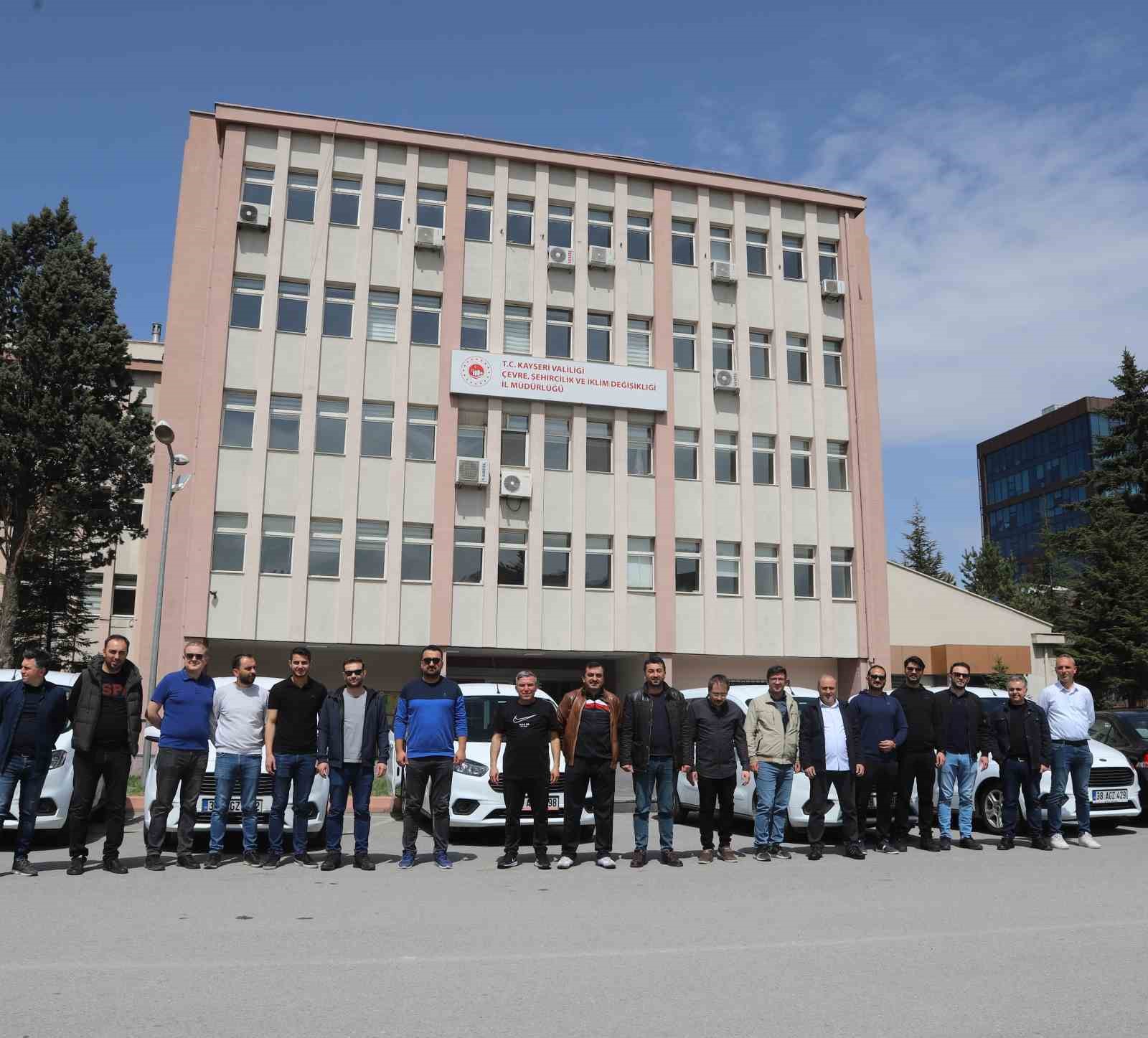KAYSERİ BÜYÜKŞEHİR BELEDİYESİ, DEPREMDEN ETKİLENEN ŞEHİRLERDEN ADANA’DA HASAR TESPİT ÇALIŞMALARI