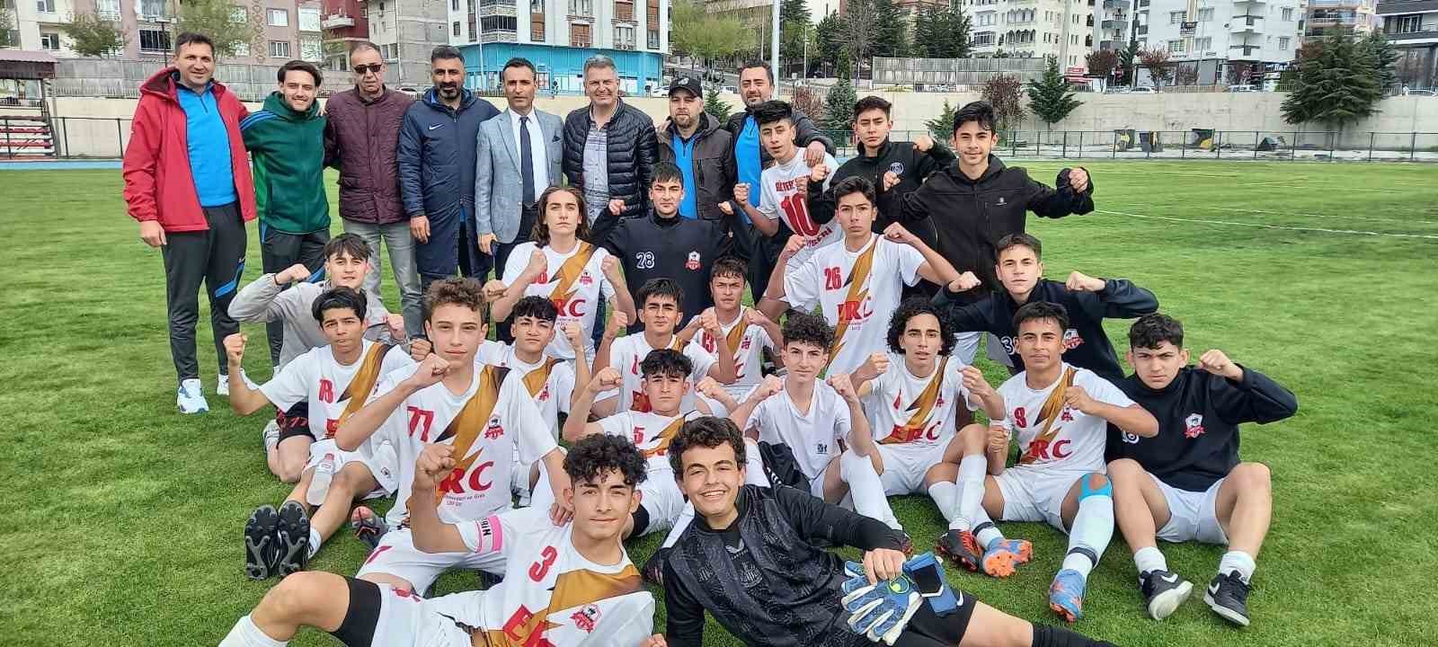 U-16 TÜRKİYE FUTBOL ŞAMPİYONASI GRUP MAÇLARINA KATILAN İKİ KAYSERİ TAKIMI