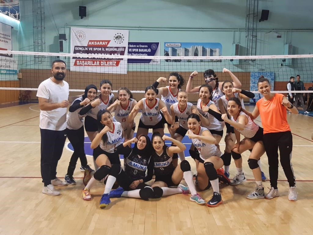 KAYSERİ VOLEYBOL KULÜBÜ, YILDIZ KIZLAR TÜRKİYE GRUP MÜSABAKALARINDA OYNADIĞI TÜM