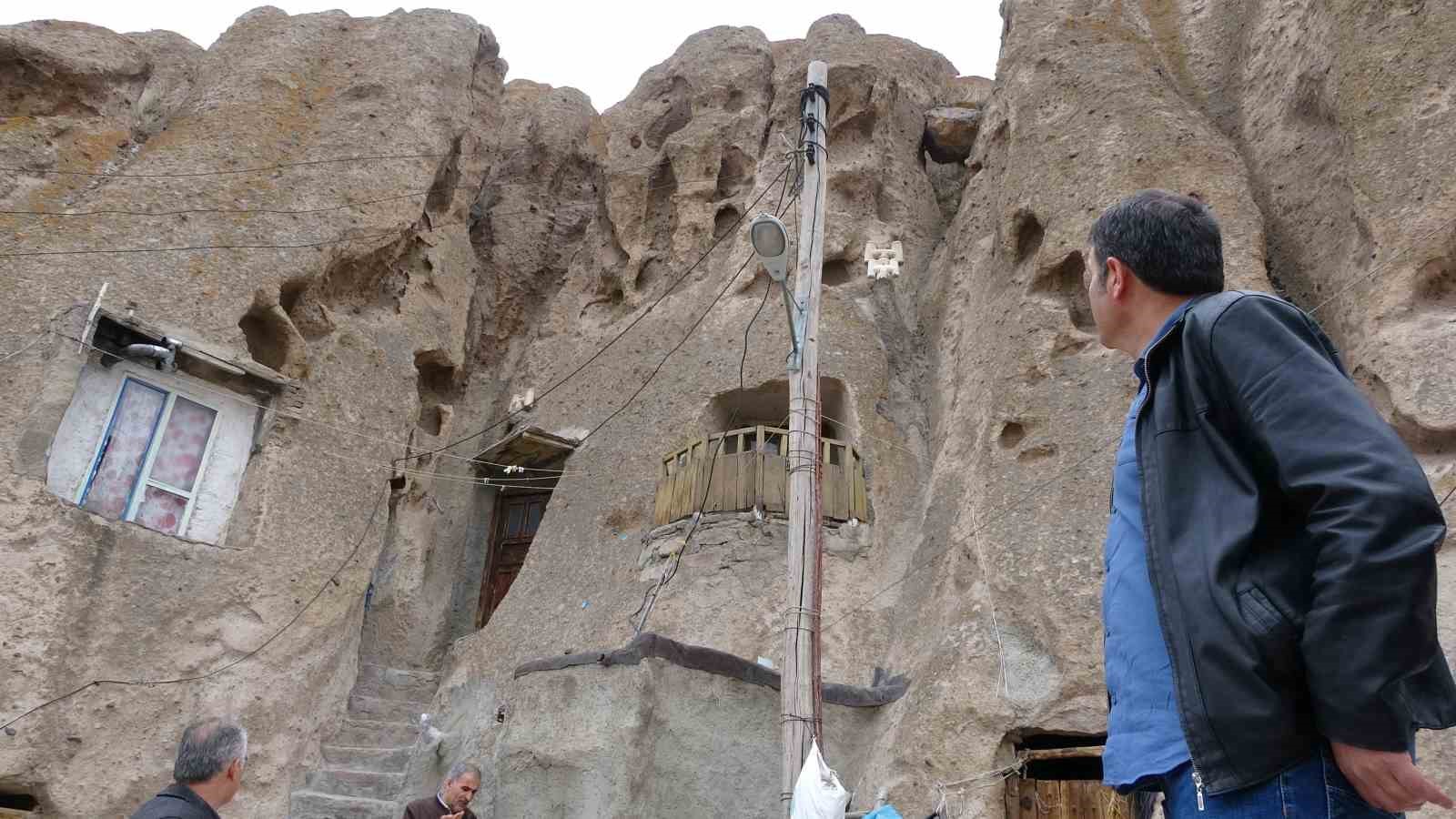 İRAN’IN DOĞU AZERBAYCAN EYALETİ SINIRLARI İÇİNDE YER ALAN VE KAPADOKYA'YI