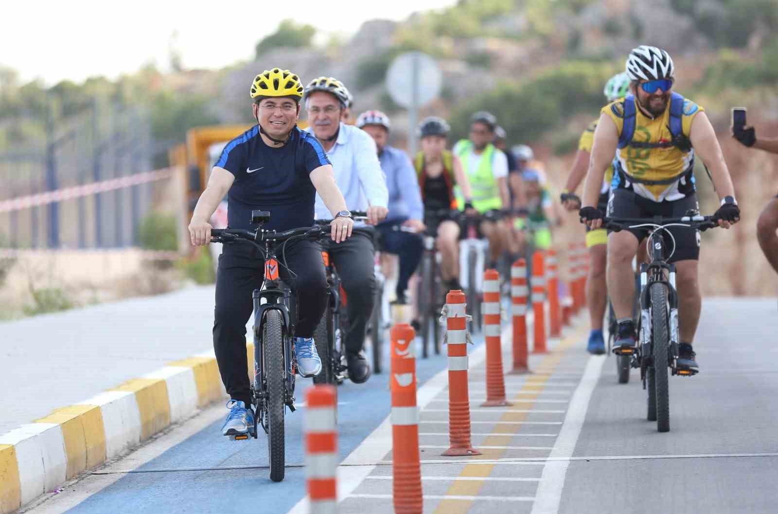 KEPEZ BELEDİYESİNİN, ‘HAREKETLİ VE SAĞLIKLI BİR YAŞAM’ SLOGANIYLA BAŞLATTIĞI BİSİKLET