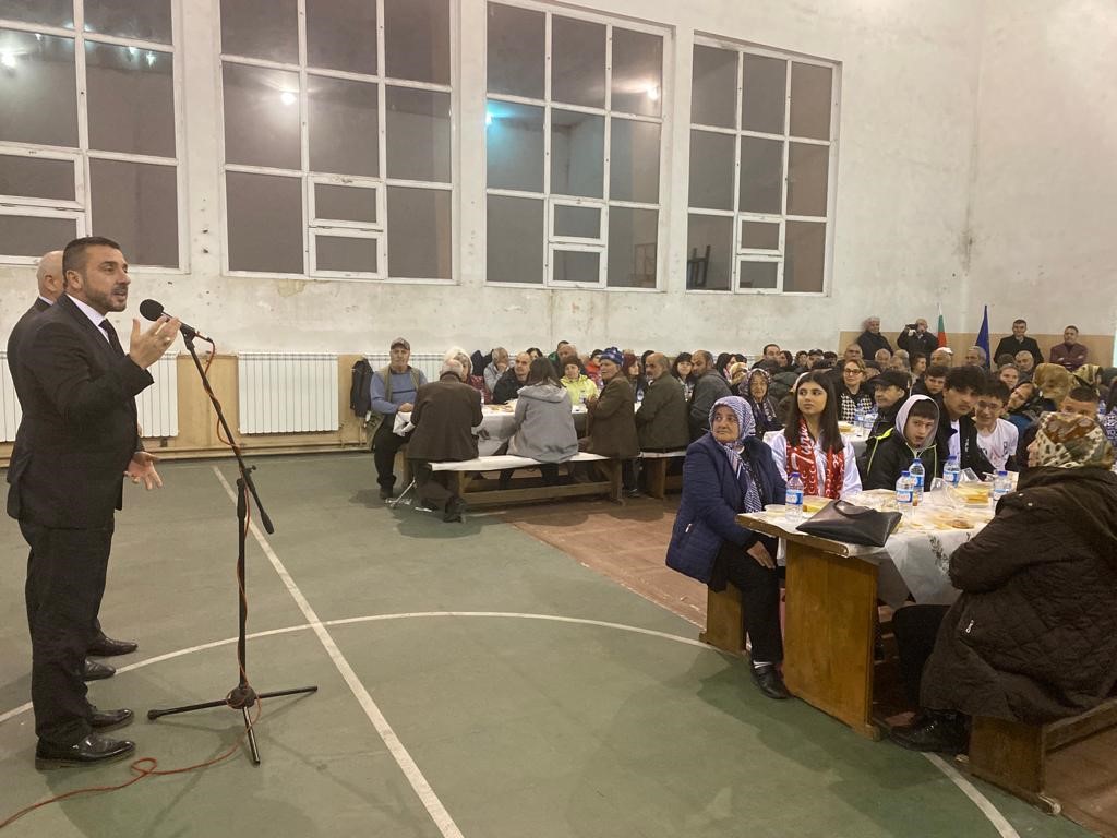 KESTEL BELEDİYESİ, RAMAZAN AYININ BEREKETİNİ PAYLAŞMAK ADINA BULGARİSTAN’IN 5 FARKLI
