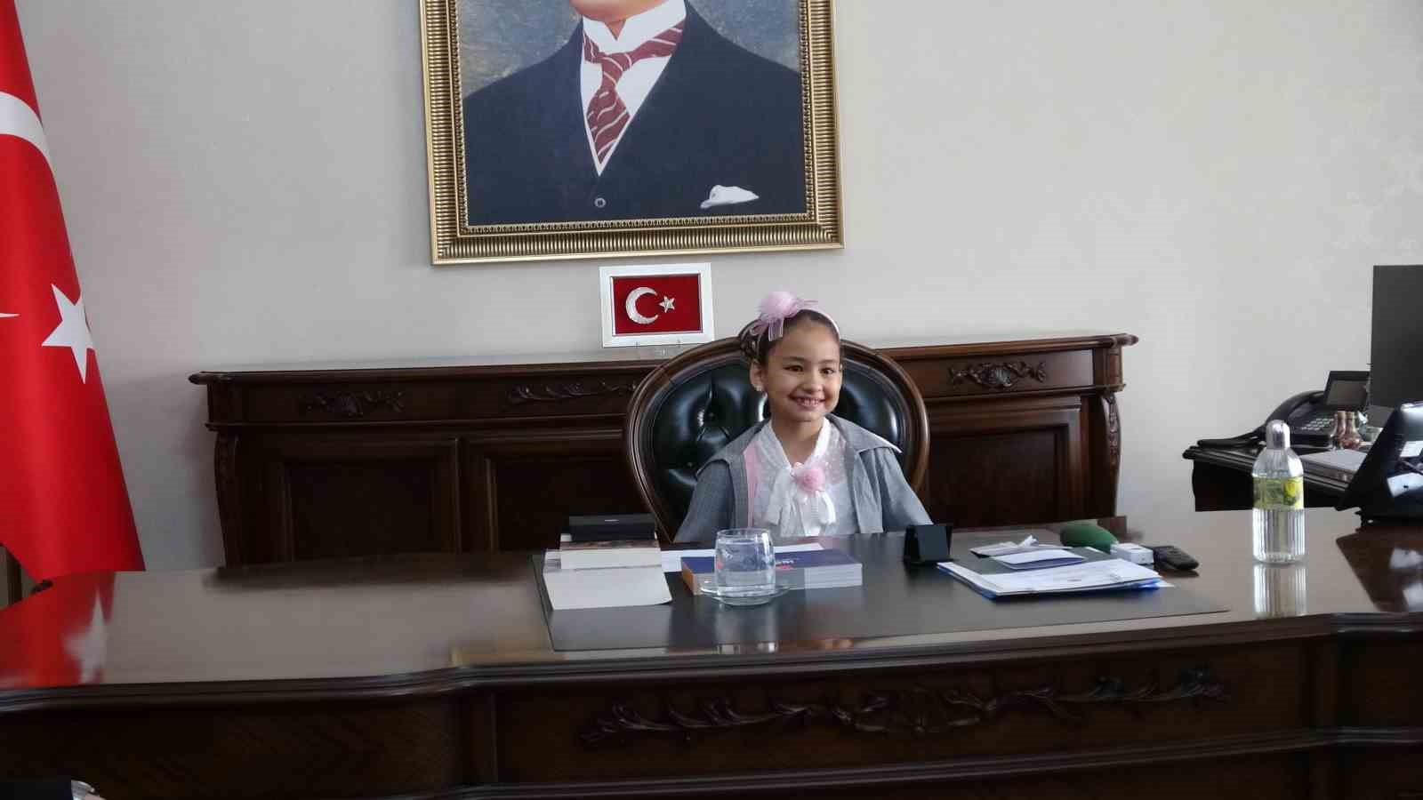 KİLİS’TE 23 NİSAN ULUSAL EGEMENLİK VE ÇOCUK BAYRAMI DOLAYISIYLA DÜZENLENDİ.