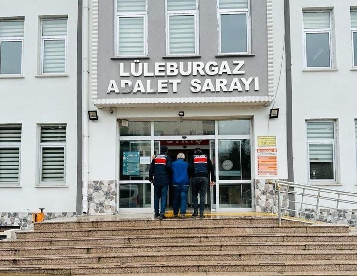 KIRKLARELİ’NDE JANDARMA EKİPLERİNCE DOLANDIRICILIK SUÇUNDAN KESİNLEŞMİŞ HAPİS CEZASI BULUNAN ŞÜPHELİ