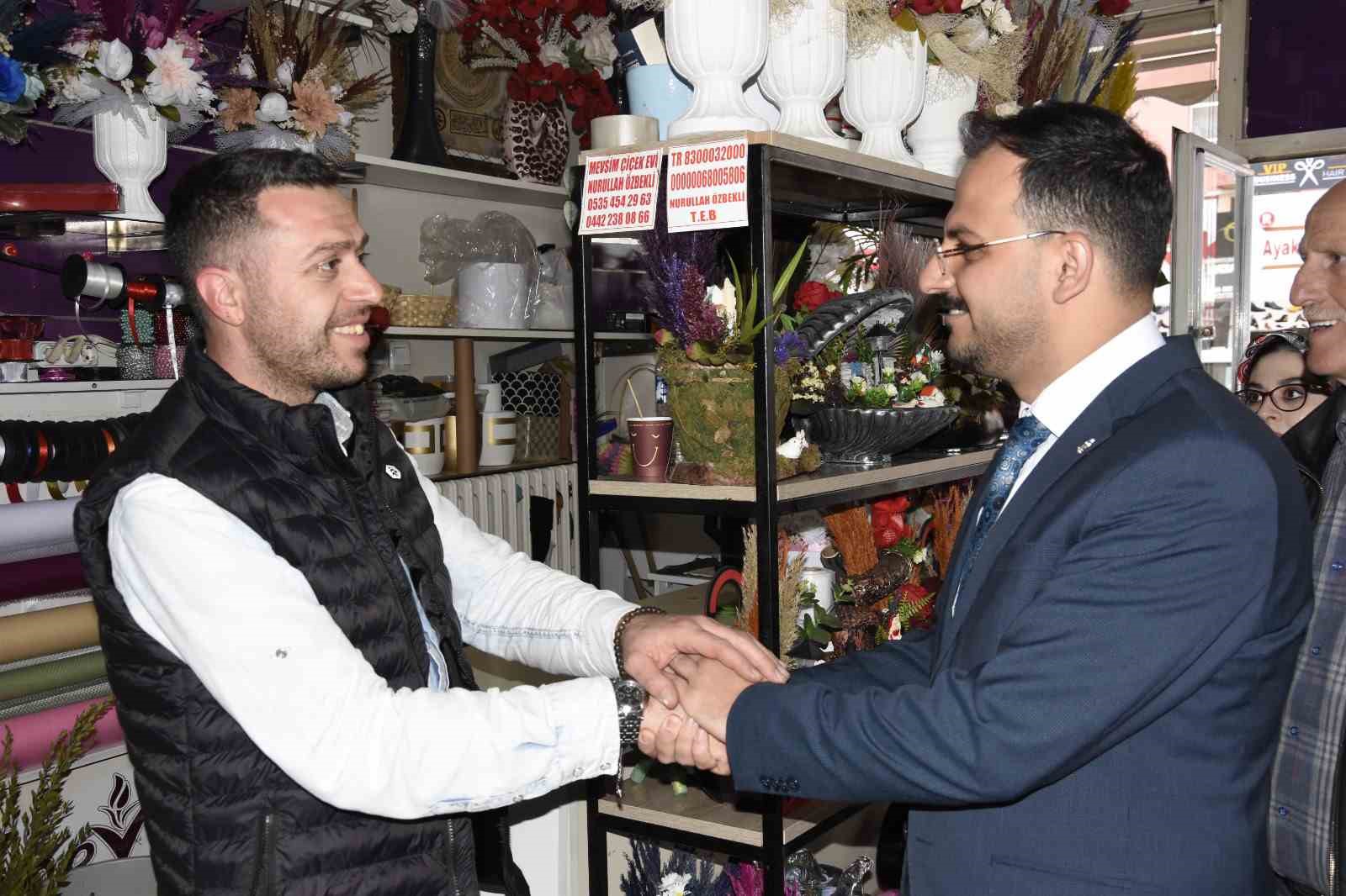 AK PARTİ ERZURUM MİLLETVEKİLİ ADAYI GÖKBERK KOCAALİLER, DÜNKÜ SEÇİM GEZİLERİNİ
