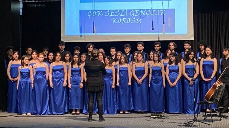 KARTEPE BELEDİYESİ’NİN DESTEĞİYLE İZMİR’DE YAPILAN İKİ AYRI FESTİVALE KATILARAK BAŞARI