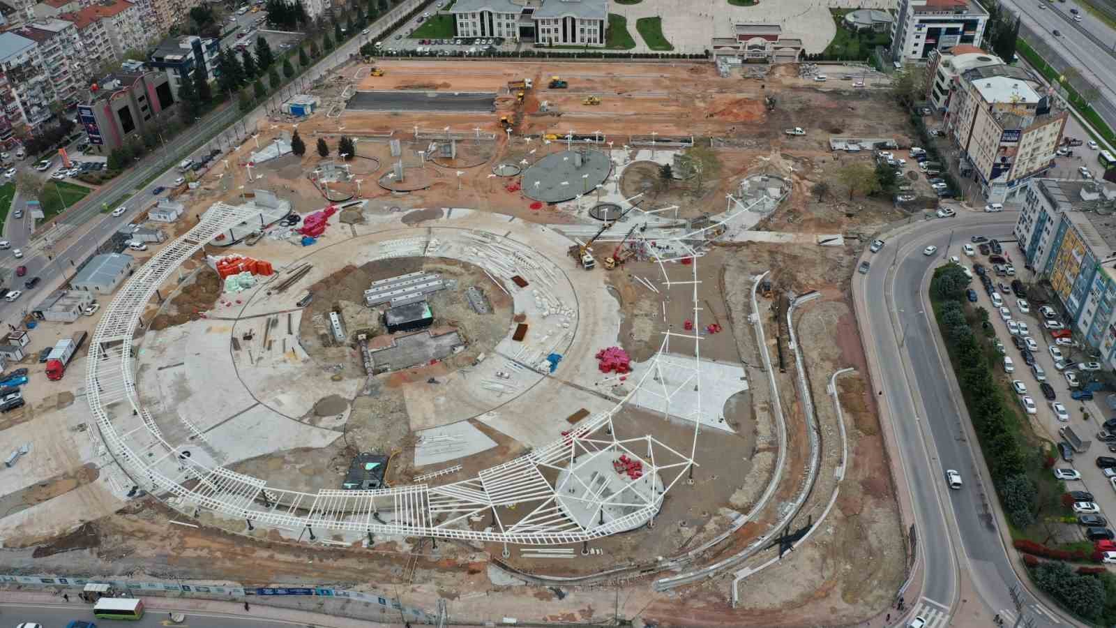 KOCAELİ’DE KENTİN YENİ CAZİBE MERKEZİ OLARAK PLANLANAN MİLLİ İRADE MEYDANI’NDA