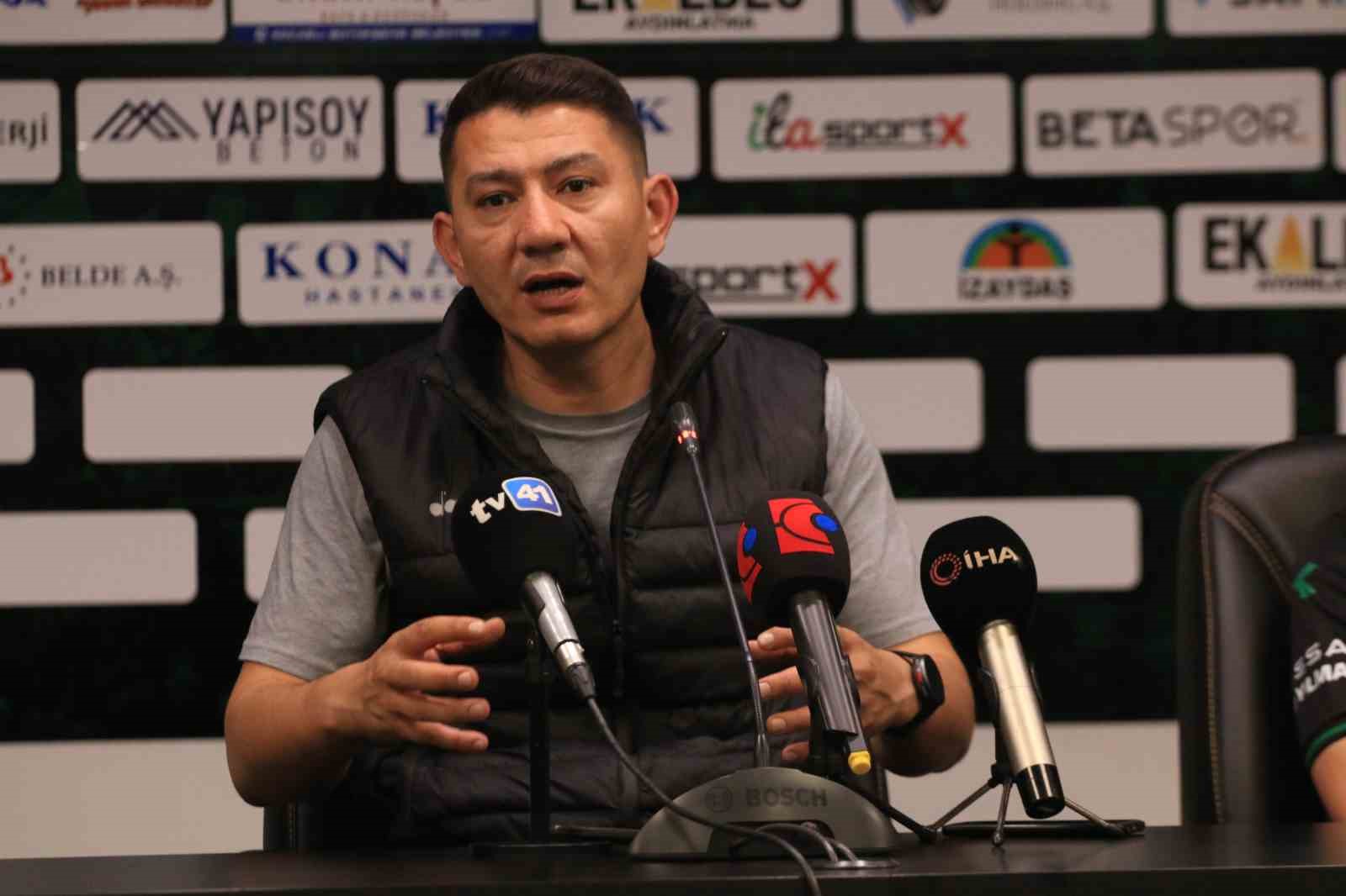 KOCAELİSPOR TEKNİK DİREKTÖRÜ FIRAT GÜL