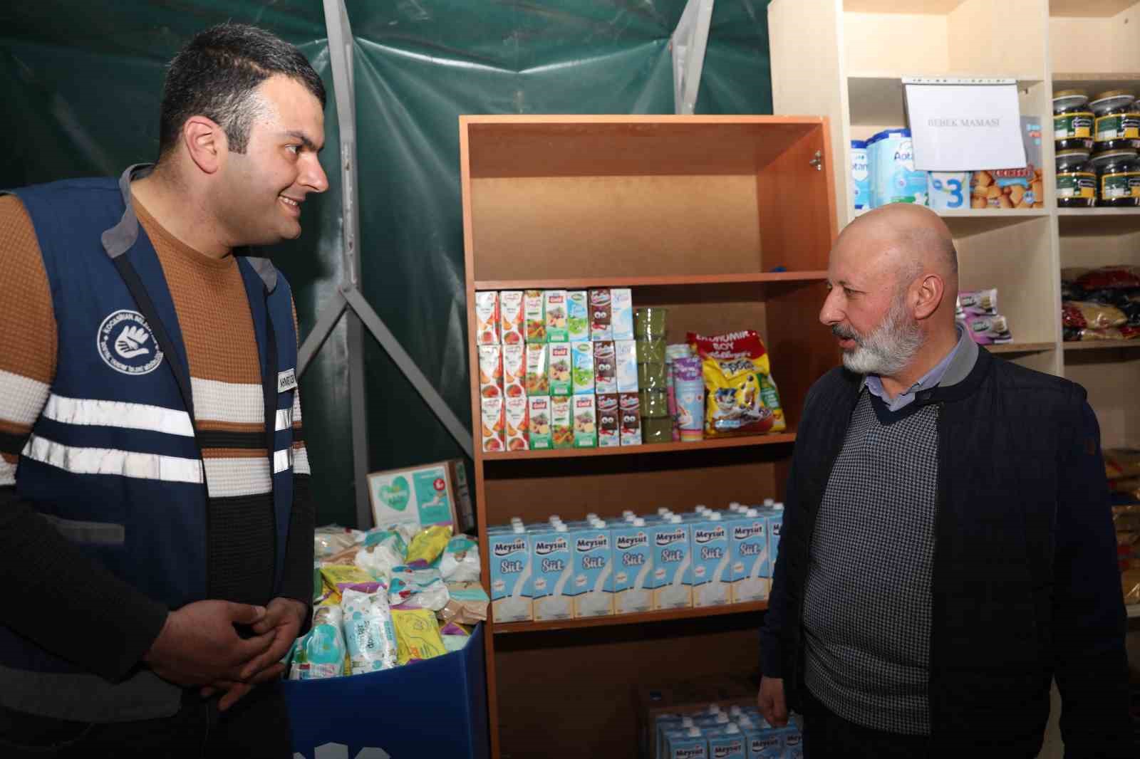 KOCASİNAN BELEDİYESİ TARAFINDAN DEPREMZEDELERİN KIYAFET VE ACİL İHTİYAÇLARINI KARŞILAMASI İÇİN