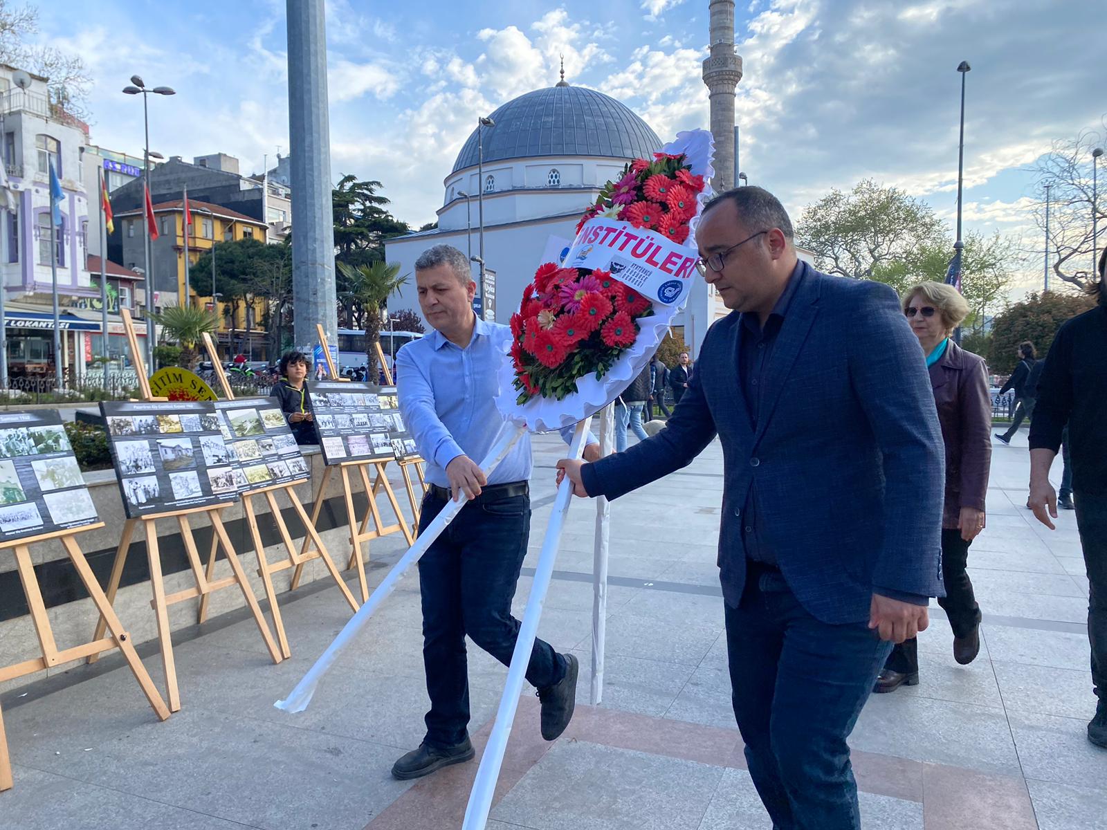 Köy Enstitüleri’nin kuruluşunun 83’üncü yılında Bandırma Cumhuriyet Meydanı’nda ortak basın