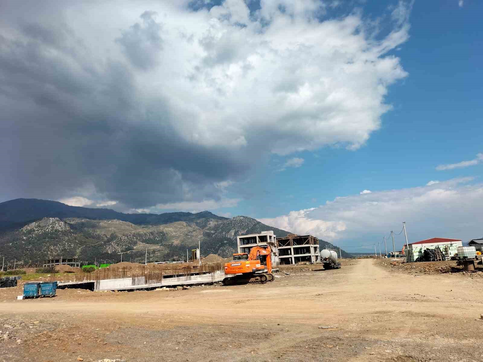 KÖYCEĞİZ’DE TOKİ KONUTLARININ İNŞAATI BAŞLADI