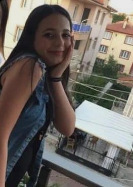 17 YAŞINDAKİ OYA ŞAHİN