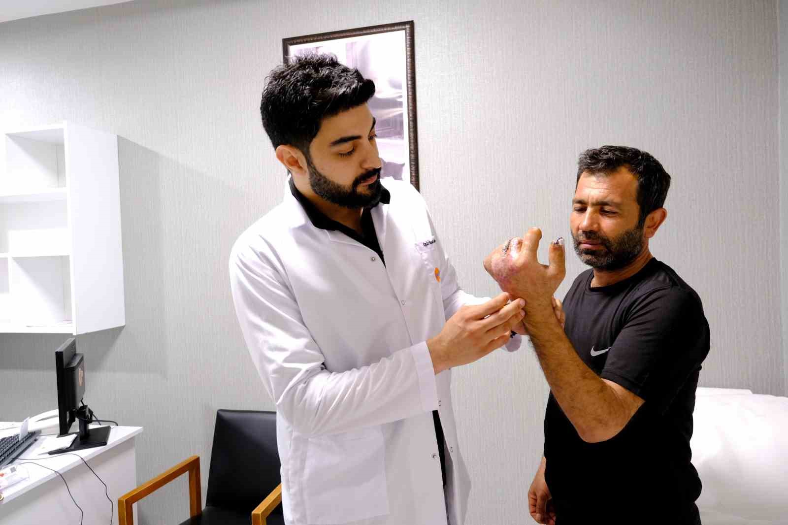 OSMANİYE’DE BİR METAL İŞLEME ATÖLYESİNDE MAKİNADA ELİ PARÇALANAN ADEM EKBİÇ'İN