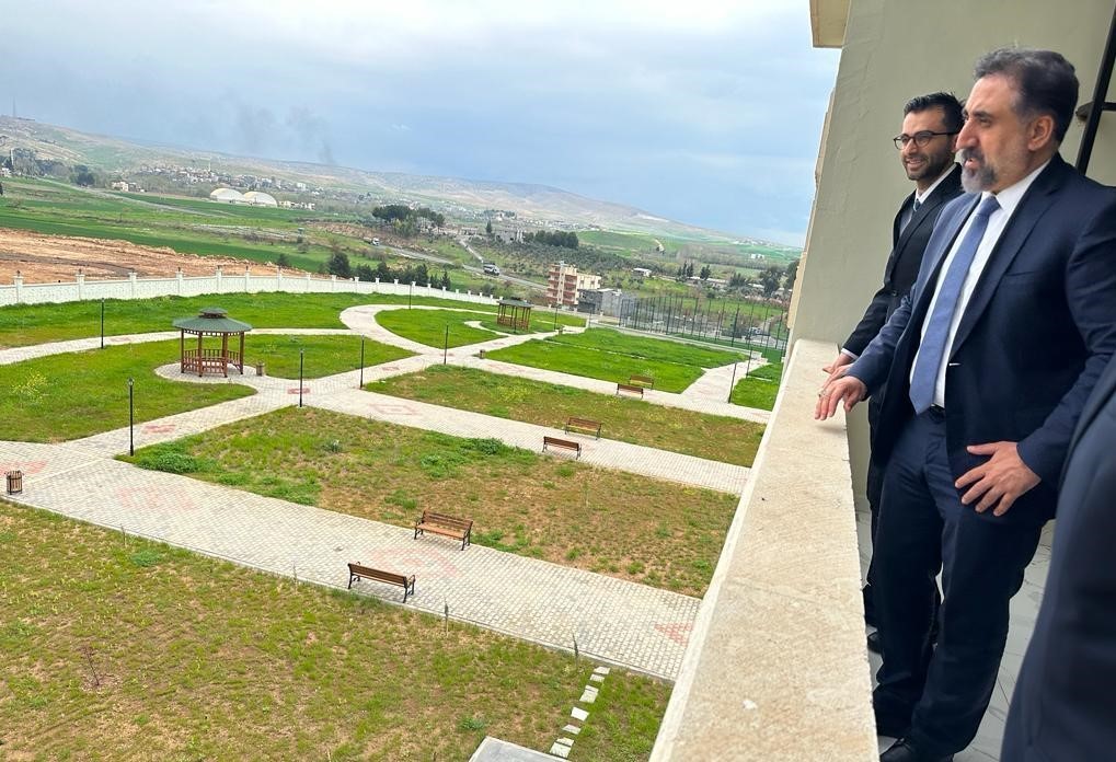 MARDİN ARTUKLU ÜNİVERSİTESİ REKTÖRÜ PROF. DR. İBRAHİM ÖZCOŞAR, NUSAYBİN NERİMAN